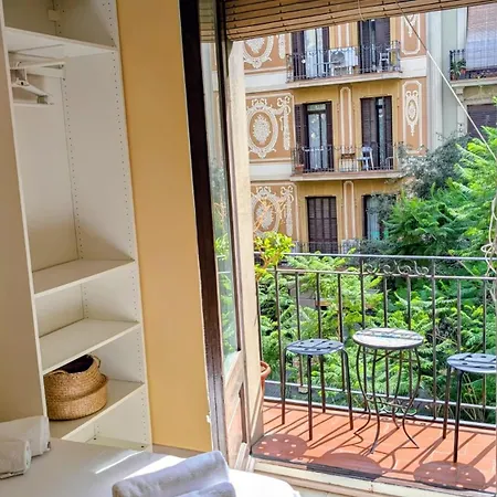 Sagrada Familia Cozy Eixample *